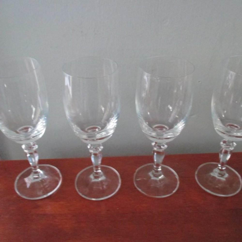 Small Crystal Wine Glasses Set of 4